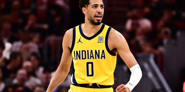 华体会体育登录入口-🎤步行者GM回忆哈利伯顿交易：他符合卡莱尔理念，打得更快更随机