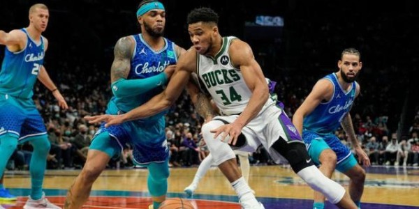 华体会官网-翻江倒海狂砍43+12 雄鹿虽败字母哥已不惧联防