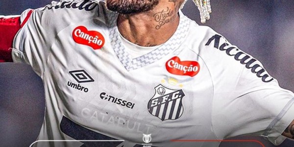 华体会登录入口-刚复出就绝杀💥内马尔第84分钟上演绝杀，禁区内接球转身破门！