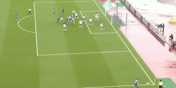 华体会在线登录-日本前国脚质疑傅明判罚：很奇怪，看起来碰撞没有这么激烈